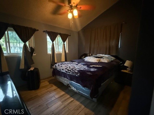 27135 Cabrera, Saugus, CA 91350