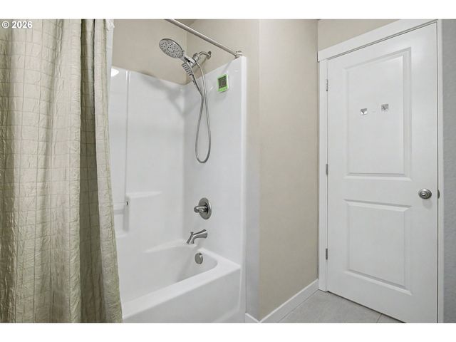 4007 Ne TACOMA Ct, Camas, WA 98607