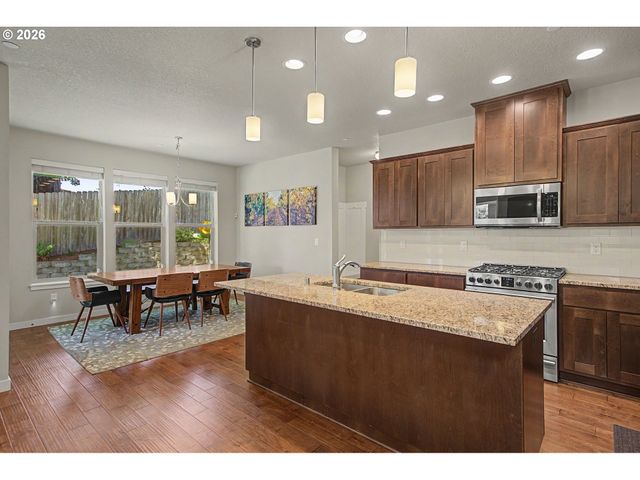 4007 Ne TACOMA Ct, Camas, WA 98607