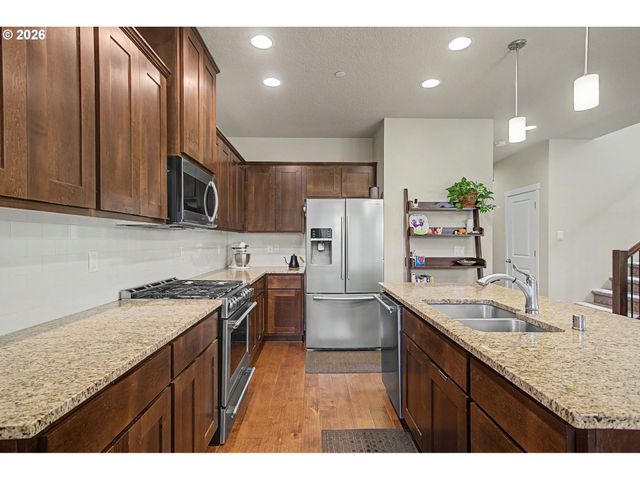 4007 Ne TACOMA Ct, Camas, WA 98607