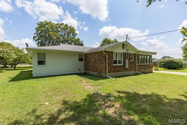 109 S Madison Street, Desloge, MO 63601