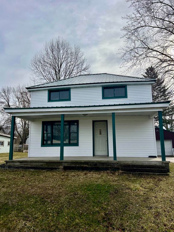 526 Hannah Avenue, Alma, MI 48801