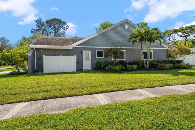 2929 LONGBROOKE WAY, Clearwater, FL 33760