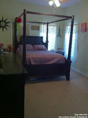 119 E DREXEL AVE, San Antonio, TX 78210