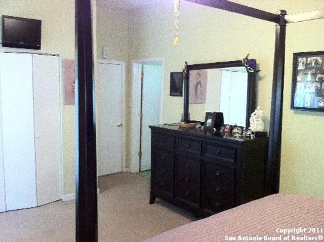 119 E DREXEL AVE, San Antonio, TX 78210