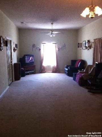 119 E DREXEL AVE, San Antonio, TX 78210