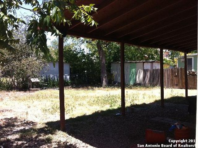119 E DREXEL AVE, San Antonio, TX 78210