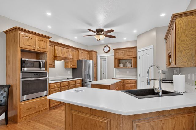 227 Rebecca Lane, Stanford, KY 40484