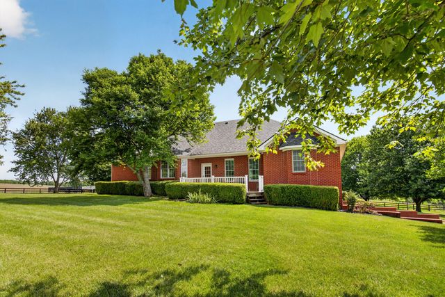 227 Rebecca Lane, Stanford, KY 40484