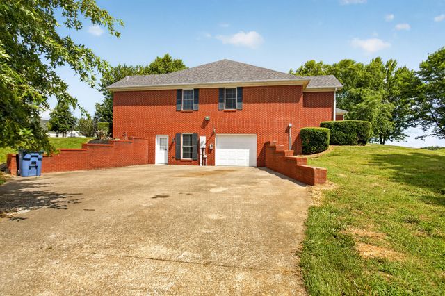 227 Rebecca Lane, Stanford, KY 40484