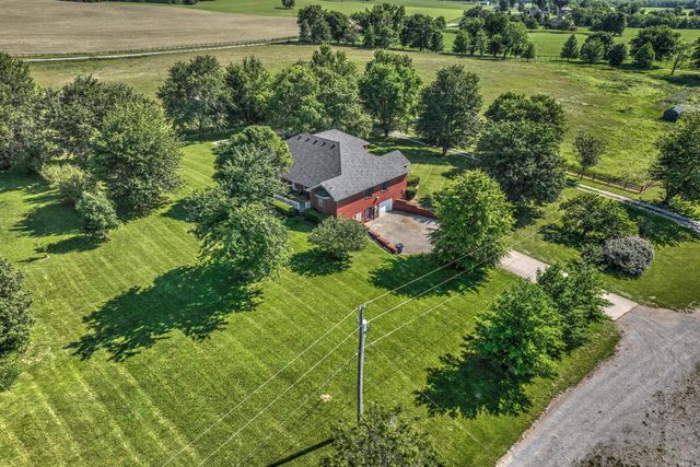 227 Rebecca Lane, Stanford, KY 40484