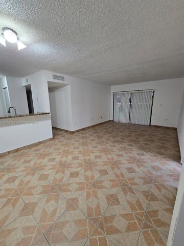 15620 SW 80th Street H-108, Miami, FL 33193