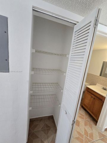 15620 SW 80th Street H-108, Miami, FL 33193