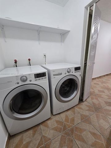 15620 SW 80th Street H-108, Miami, FL 33193
