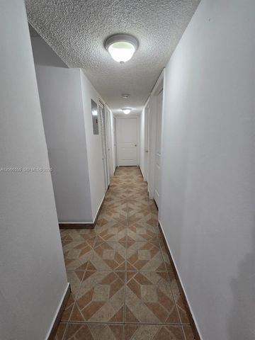 15620 SW 80th Street H-108, Miami, FL 33193