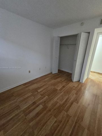 15620 SW 80th Street H-108, Miami, FL 33193