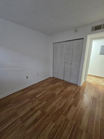 15620 SW 80th Street H-108, Miami, FL 33193