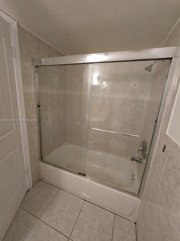 15620 SW 80th Street H-108, Miami, FL 33193