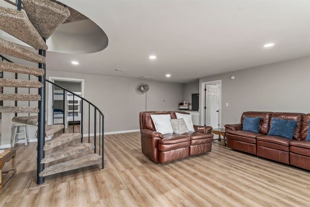 1 Guadalajara Lane, Hot Springs Village, AR 71909