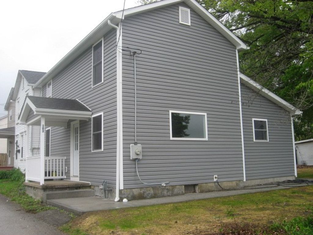 103 Leather Street, Latrobe, PA 15650