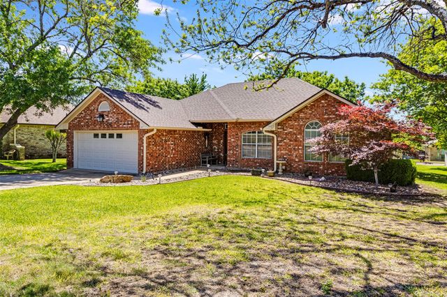 181 Cypress PT, Meadowlakes, TX 78654