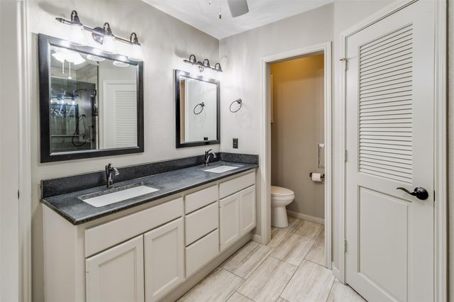 181 Cypress PT, Meadowlakes, TX 78654