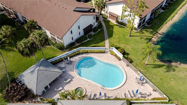 600 Misty Pines CIR 104, Naples, FL 34105