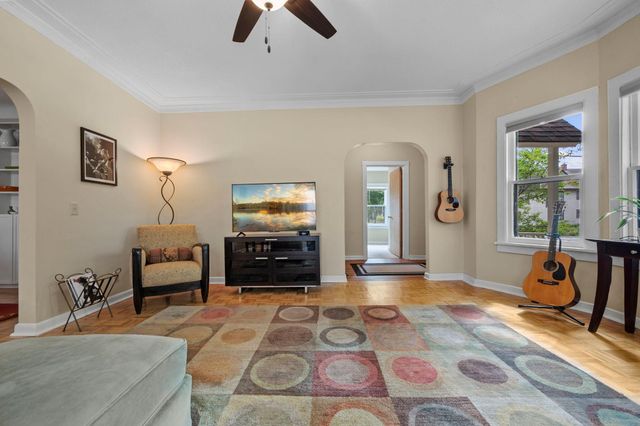 3045 Bryant Avenue S, Minneapolis, MN 55408