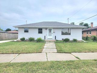 2518 Main AVENUE, Sheboygan, WI 53083
