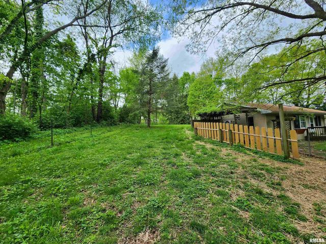 500 Claypool Street, Cantrall, IL 62625