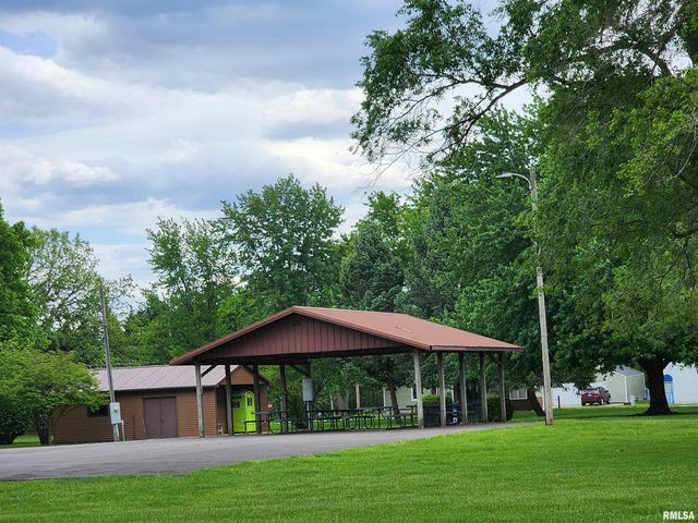 500 Claypool Street, Cantrall, IL 62625