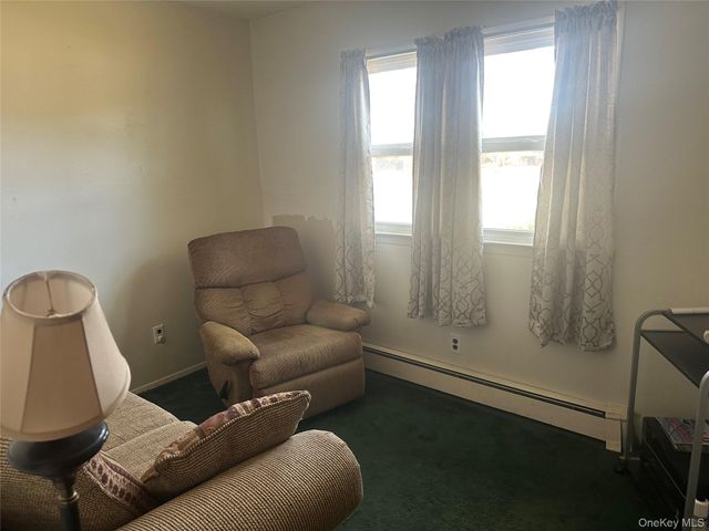 16400 County Road 48, Cutchogue, NY 11935
