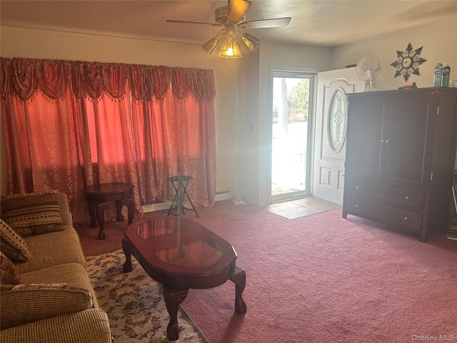 16400 County Road 48, Cutchogue, NY 11935