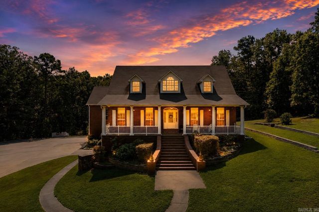 9770 Springhill Farms Drive, Alexander, AR 72002