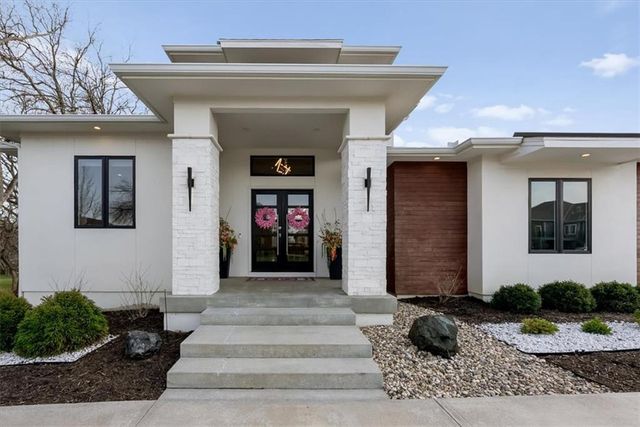 12715 W 146th Street, Olathe, KS 66062