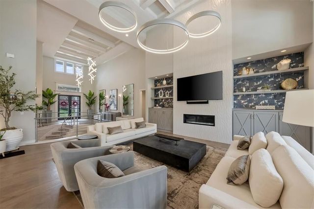 12715 W 146th Street, Olathe, KS 66062