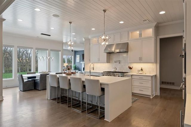 12715 W 146th Street, Olathe, KS 66062