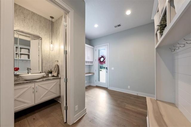 12715 W 146th Street, Olathe, KS 66062