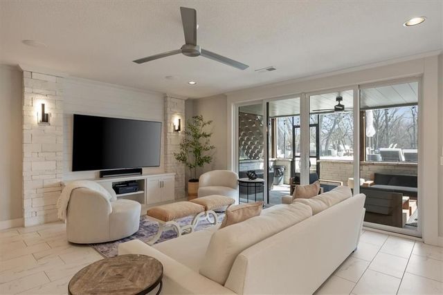 12715 W 146th Street, Olathe, KS 66062