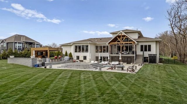 12715 W 146th Street, Olathe, KS 66062