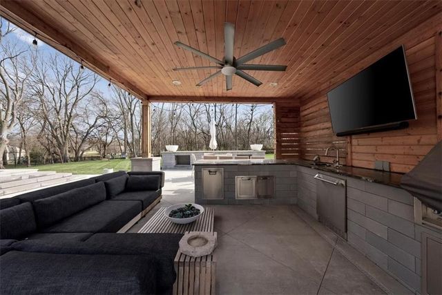 12715 W 146th Street, Olathe, KS 66062