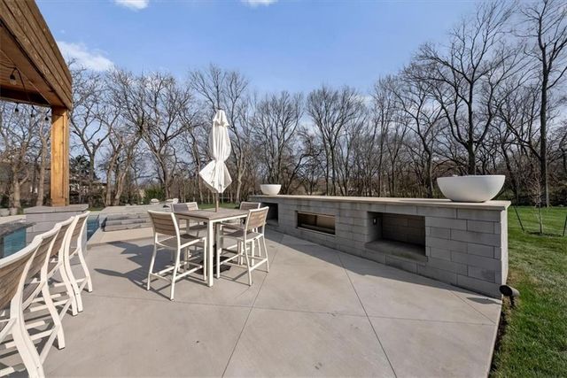 12715 W 146th Street, Olathe, KS 66062