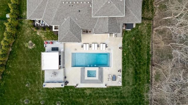 12715 W 146th Street, Olathe, KS 66062