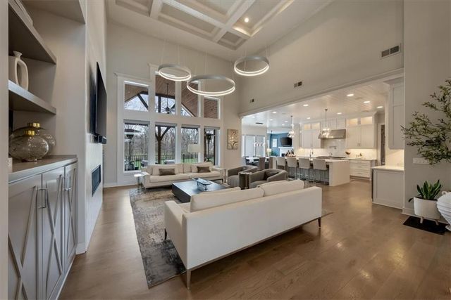 12715 W 146th Street, Olathe, KS 66062