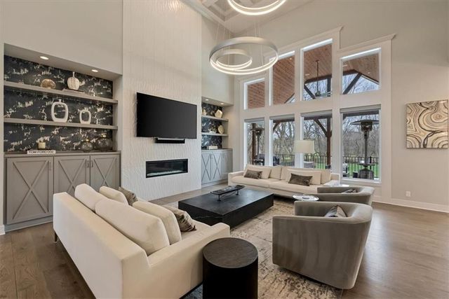 12715 W 146th Street, Olathe, KS 66062