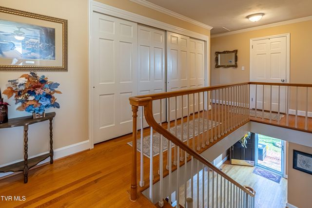 442 South Monte Vista Drive, Glade Spring, VA 24340