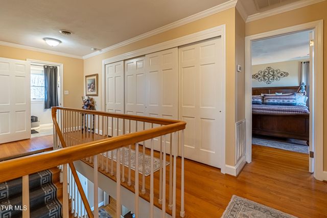 442 South Monte Vista Drive, Glade Spring, VA 24340