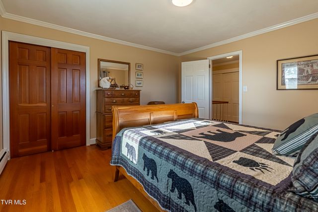 442 South Monte Vista Drive, Glade Spring, VA 24340