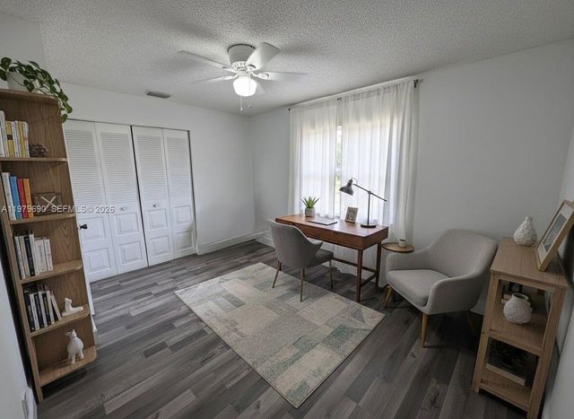 6875 SW 148th Ct, Miami, FL 33193