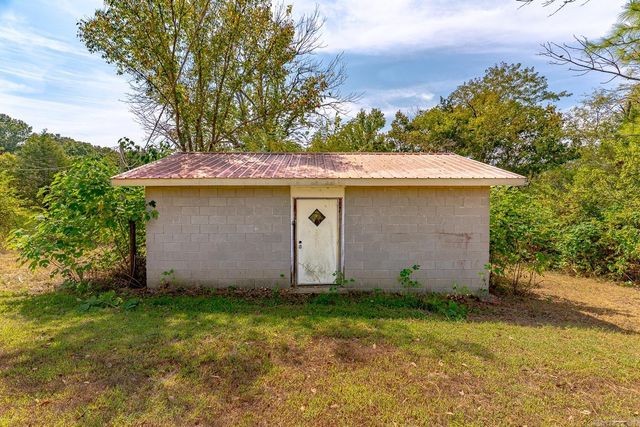19571 W Highway 90, Ravenden, AR 72459